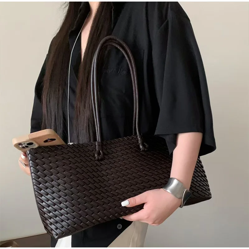 Handbag Top Handle PU Leather  - đánh giá và giá Leatherwork Workshop