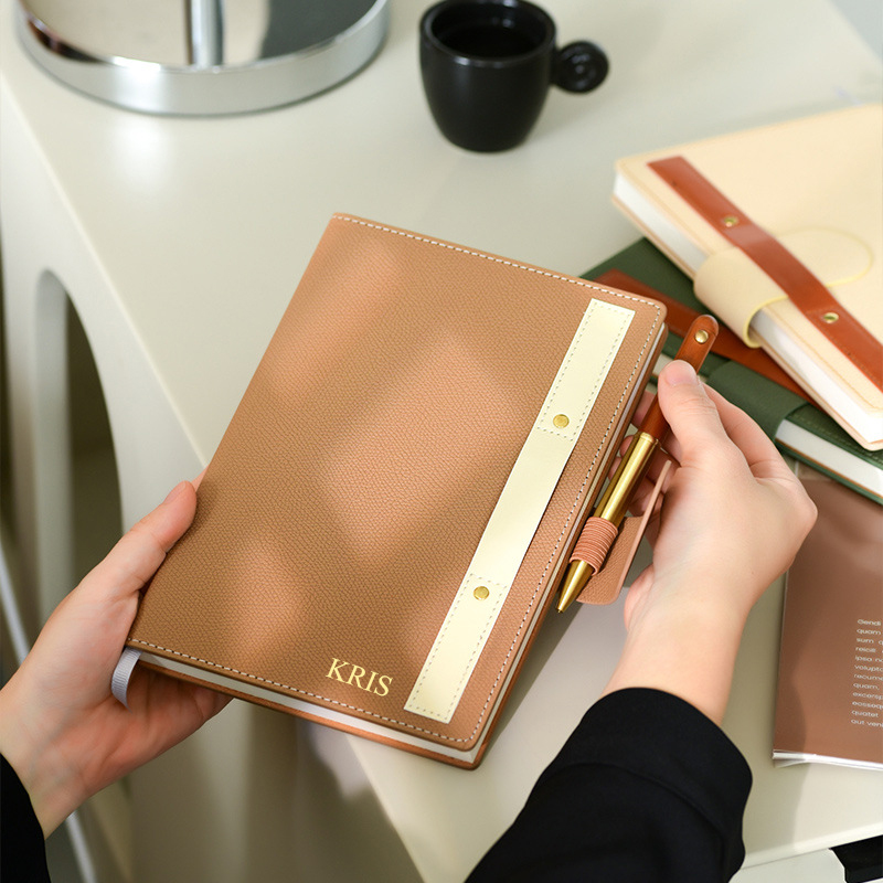 Engraving PU Cover A5 Notebook - đánh giá và giá Leatherwork Letters